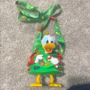 Disney Donald Duck Festive Green Popcorn Holder
